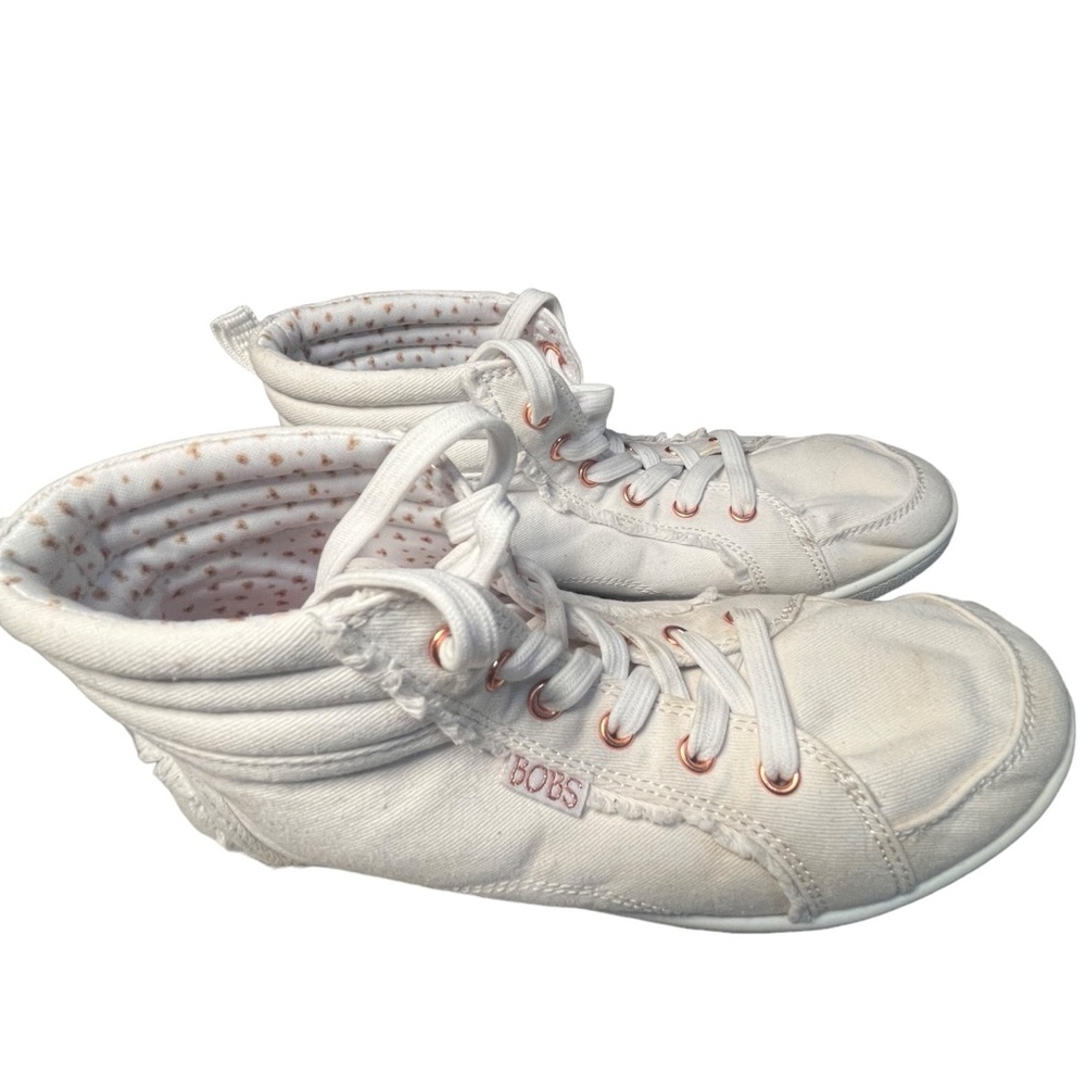 Bobs From Skechers white Canvas Memory Foam Soles Sz 7 Mid High